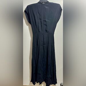 Sophisticated Vintage Black Dress (712)